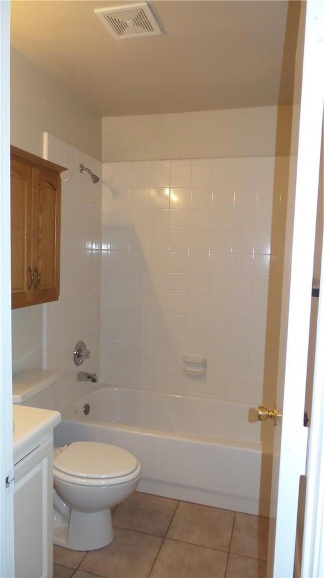 228 Rentz Place Cir unit 226, Weatherford, TX 76086 - photo 7