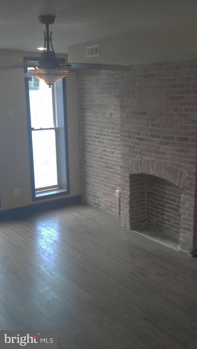 1417 N Bond St, Baltimore, MD 21213 - photo 4