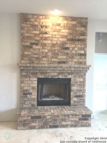 21937 Valencia Rose, San Antonio, TX 78261 - photo 4