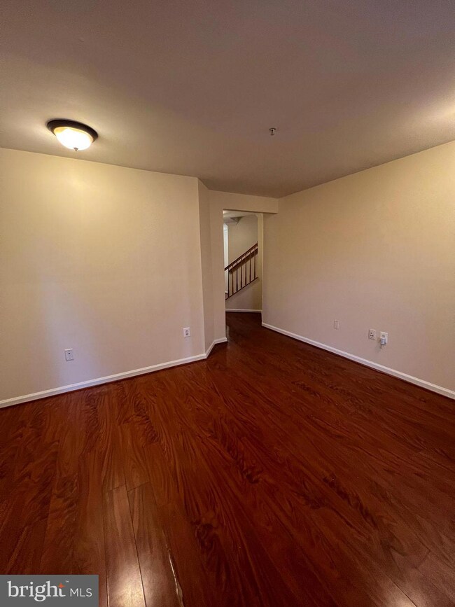 10522 Vista Gardens Dr, Bowie, MD 20720 - photo 5