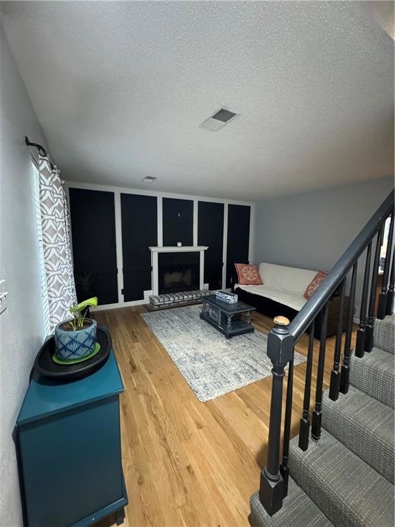 9702 W 61st St, Shawnee, KS 66203 - photo 5