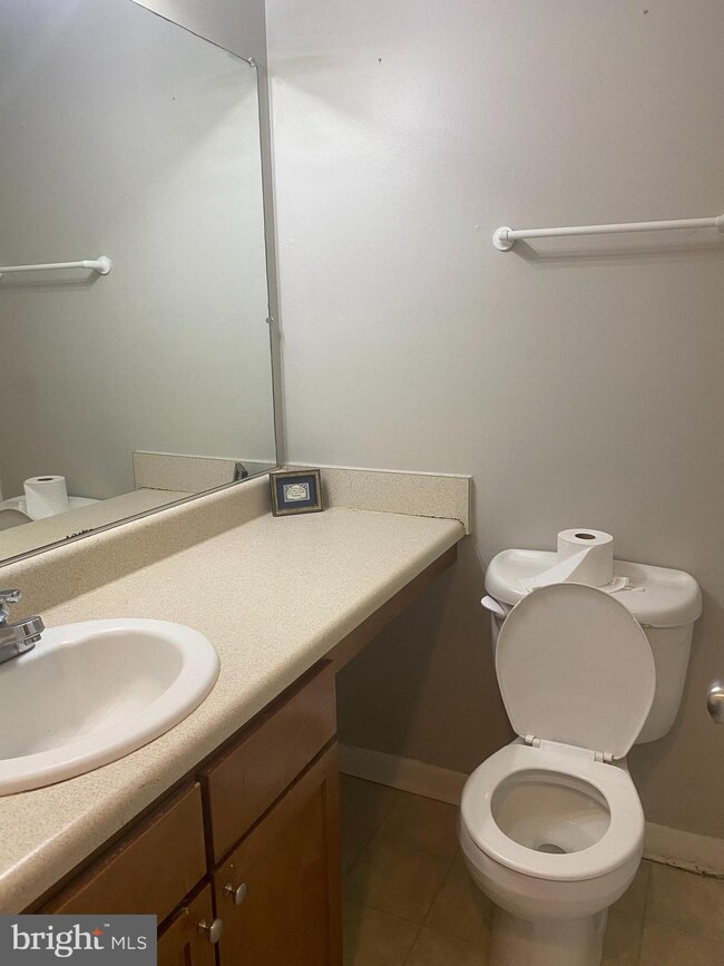 11436 Ledbury Way, Germantown, MD 20876 - photo 6