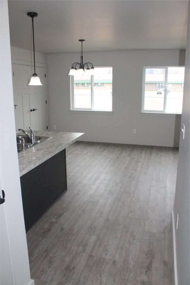 97 Mackin Ct, Kalispell, MT 59901 - photo 4