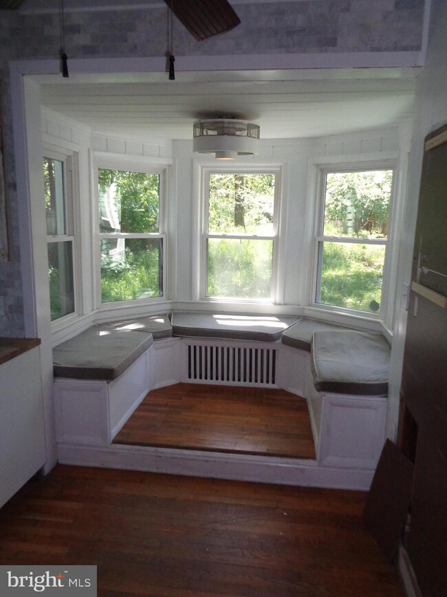 605 Ethan Allen Ave, Takoma Park, MD 20912 - photo 6