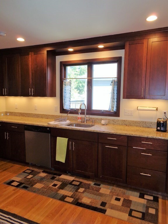 35 Cambria Rd unit 2, Waltham, MA 02453 - photo 3