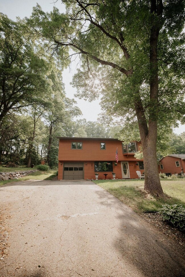 2016 N Benton Dr, Sauk Rapids, MN 56379 - photo 5