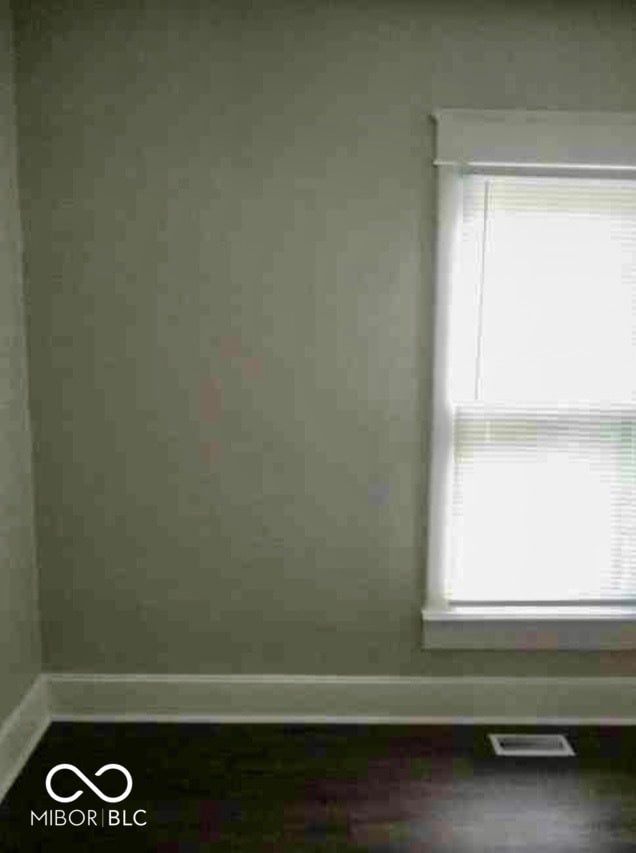 2110 W Mccarty St, Indianapolis, IN 46221 - photo 5