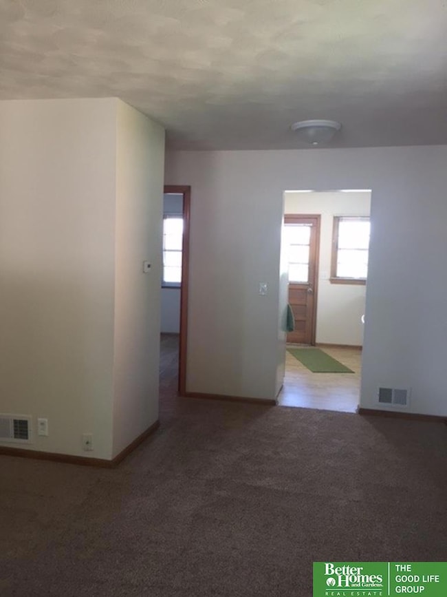 3758 S 82nd St, Omaha, NE 68124 - photo 7