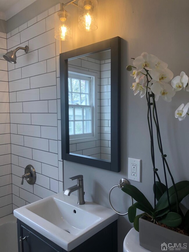 421 Cook Ave, Middlesex, NJ 08846 - photo 6