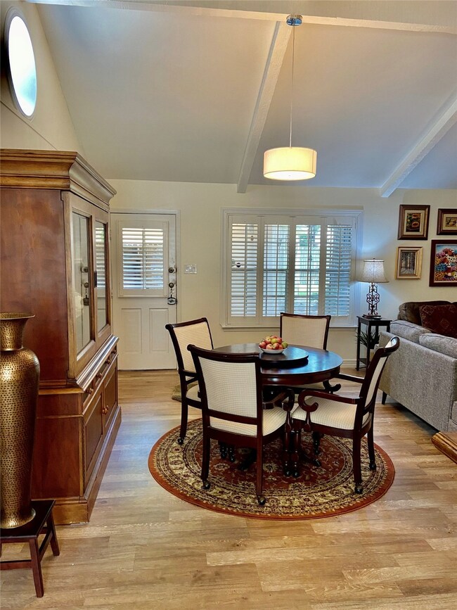 7306 Woodfern Dr, Houston, TX 77040 - photo 6