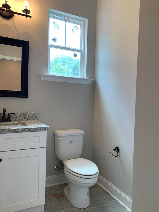 919 Soaring Eagle Cir, Hixson, TN 37343 - photo 5