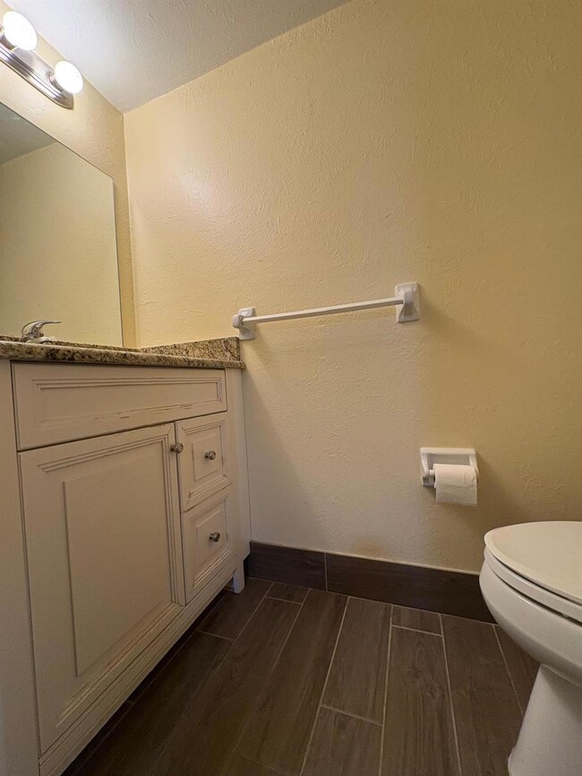 802 Shorewinds Dr unit A, Fort Pierce, FL 34949 - photo 6