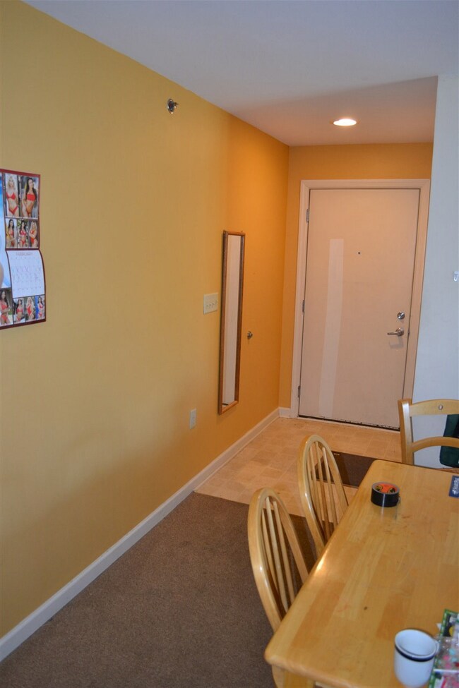 2455 Campus View Cir unit 201, Harrisonburg, VA 22801 - photo 6