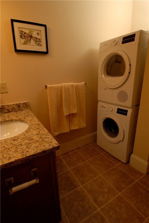 12 Eagle St unit 411, Providence, RI 02908 - photo 7