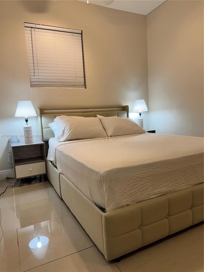 1021 NW 3rd St unit 108, Miami, FL 33128 - photo 3