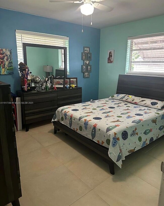 1720 SW 87th Ave, Miami, FL 33165 - photo 6