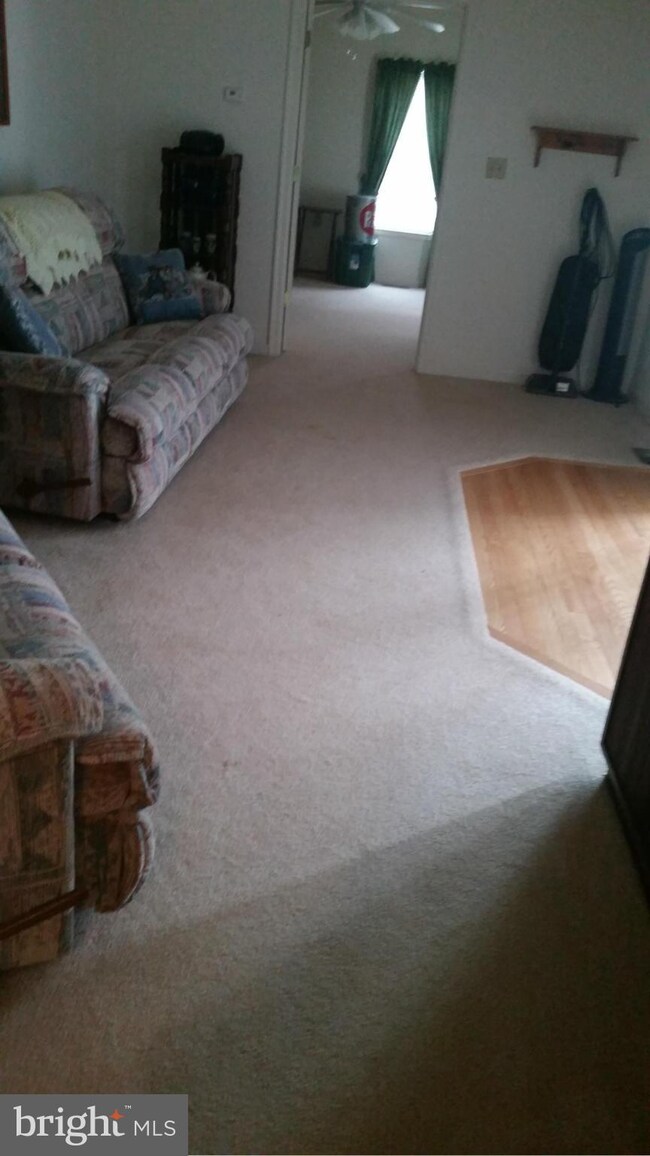 216 Second Ave, Ranson, WV 25438 - photo 6