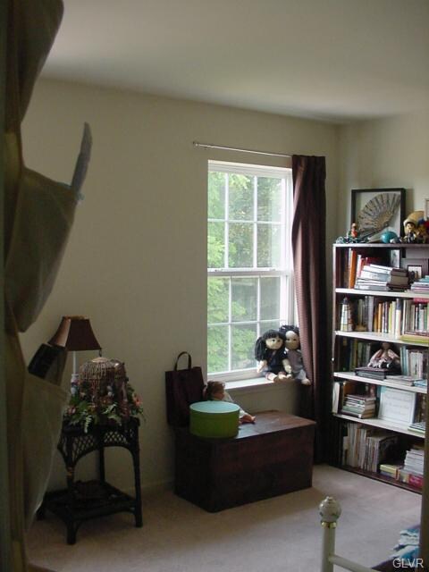 6999 Lincoln Dr, Macungie, PA 18062 - photo 5