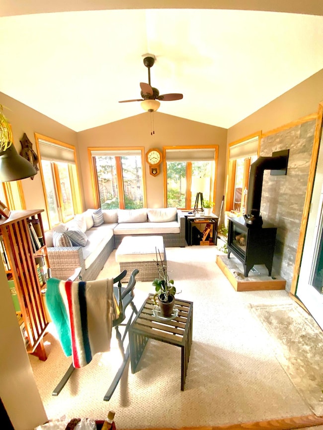 1609 SE 3rd Ave, Grand Rapids, MN 55744 - photo 3