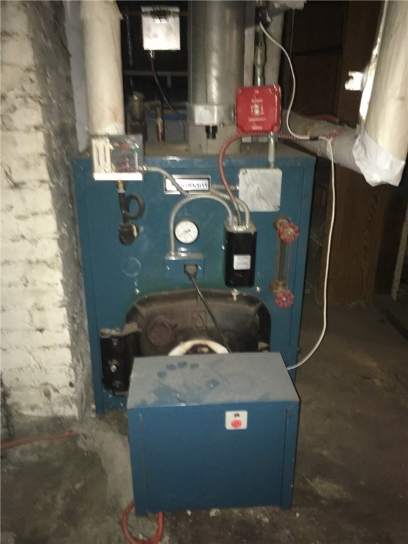 416 2nd Ave, Woonsocket, RI 02895 - photo 4