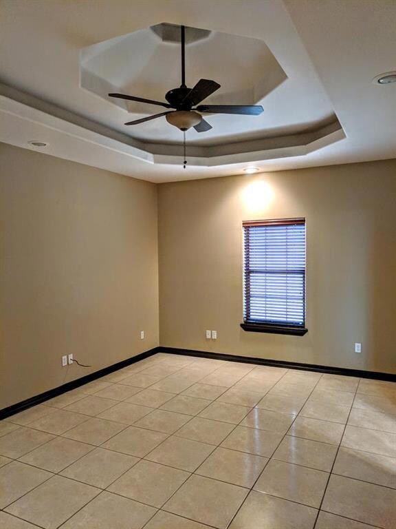 1916 N Yellow Brick Rd, Pharr, TX 78577 - photo 7