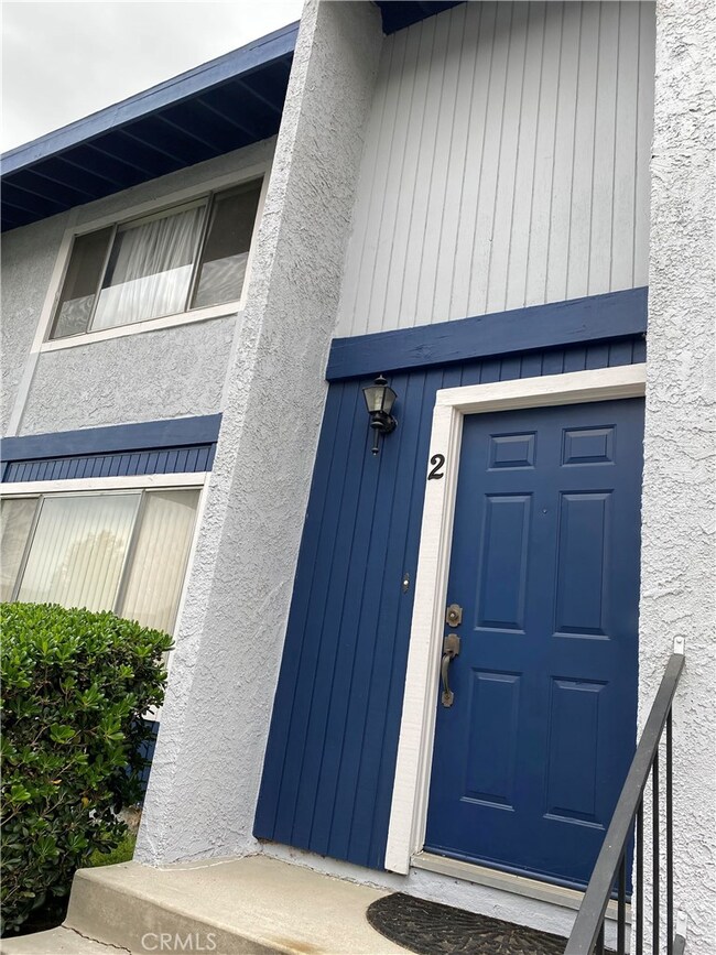 1964 Lucas St unit 2, San Fernando, CA 91340 - photo 2