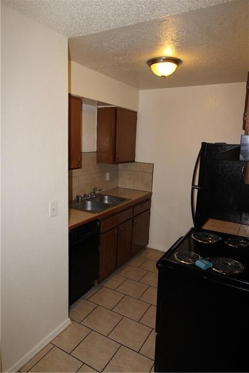 901 S Highway 77 unit 2, Noble, OK 73068 - photo 6