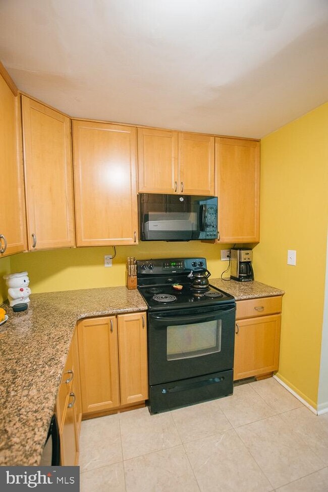 9080 Moonshine Hollow unit D, Laurel, MD 20723 - photo 3