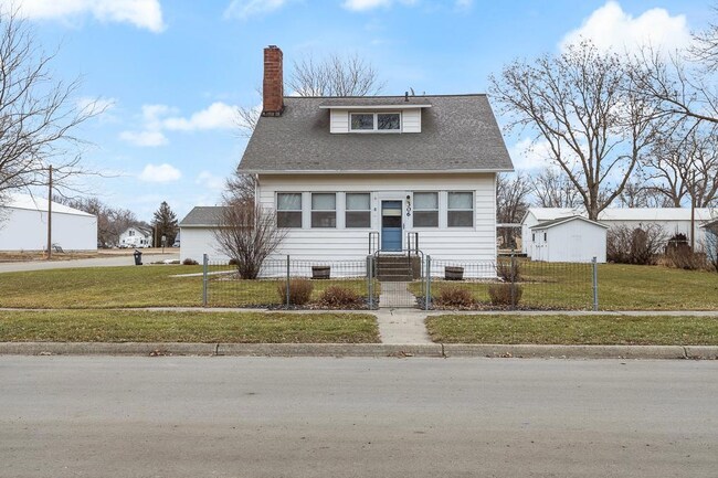 306 Prospect St, Milroy, MN 56263 | MLS# NST6484252 | Homes.com