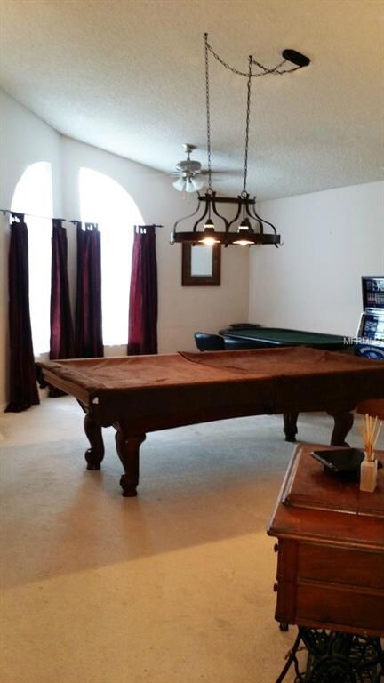 FORMAL COMBO LIVING ROOM/DINING ROOM