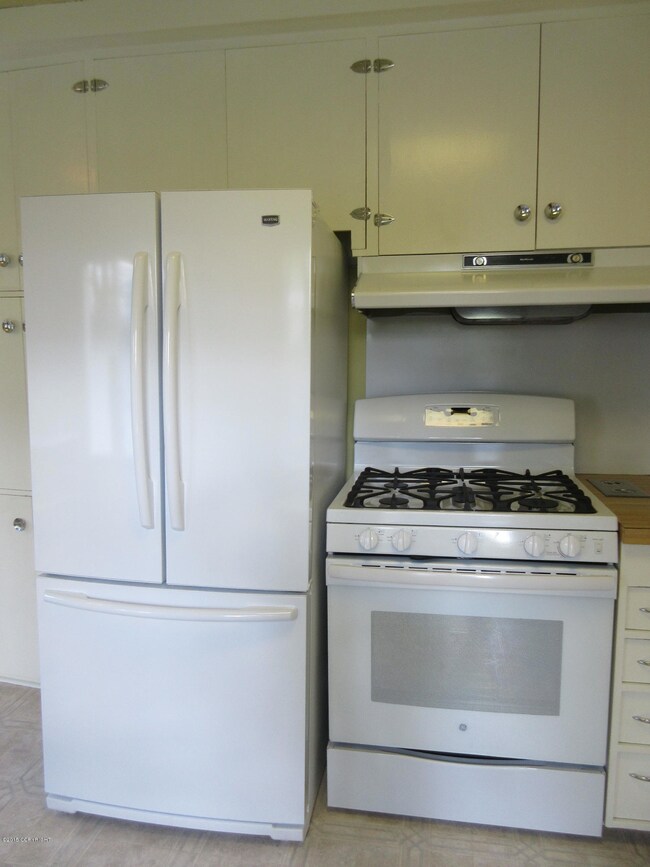 Kitchen 5