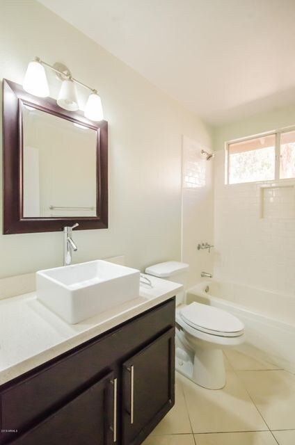Bathroom1