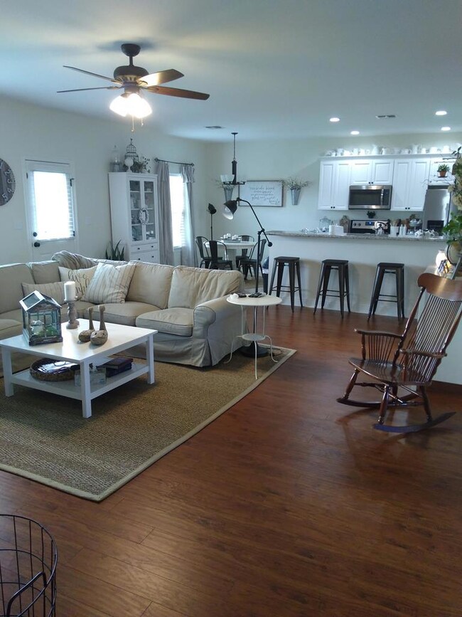 47 Meadow Path Cir, Carriere, MS 39466 - photo 4