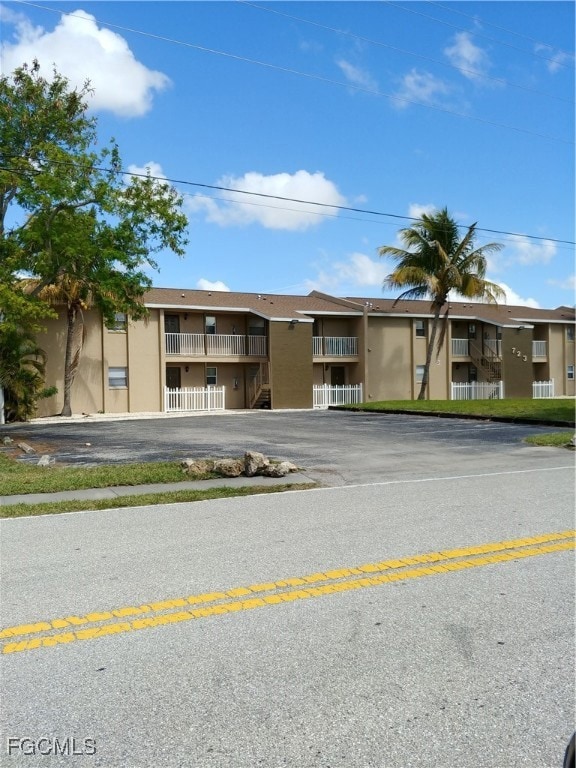723 SE 10th St unit 1 & 3 & 4, Cape Coral, FL 33990 - photo 2