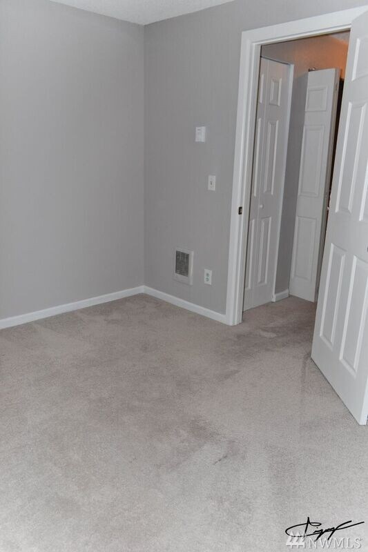 1227 S 238th Ln unit 802, Des Moines, WA 98198 - photo 7