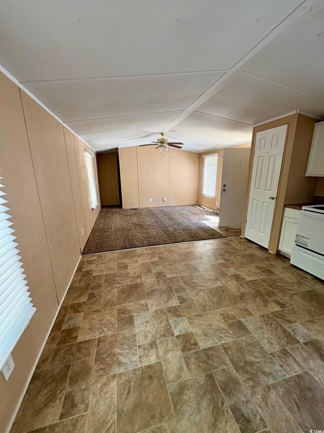 1886 Gemini Cir, Conway, SC 29527 - photo 5