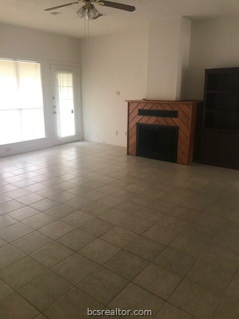 1709 Langford St, College Station, TX 77840 - photo 2