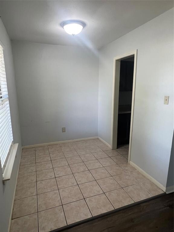 2509 W 5th Ave, Corsicana, TX 75110 - photo 3