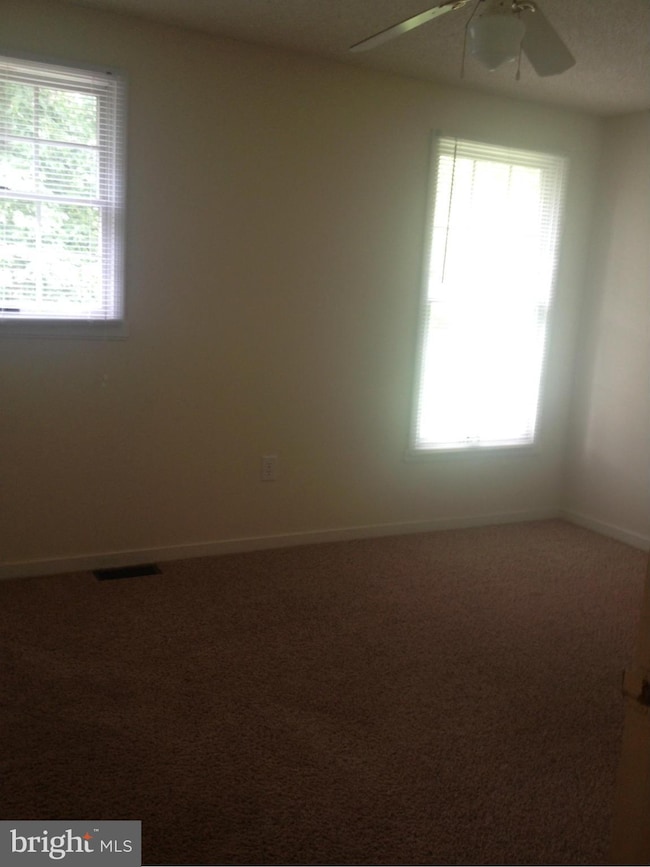 10719 Maple Ridge Dr, Spotsylvania, VA 22553 - photo 6