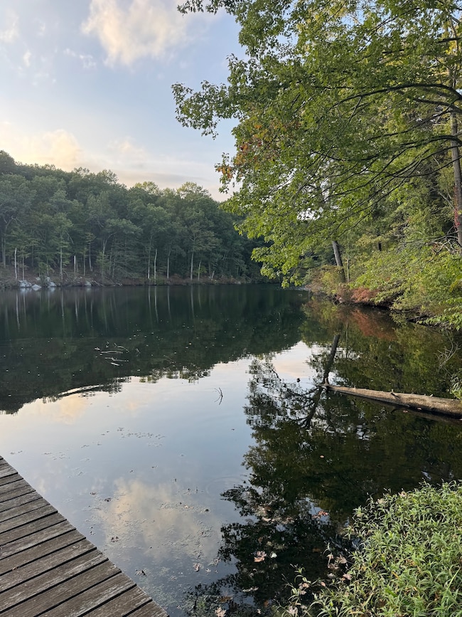 3 Rowledge Pond Rd, Monroe, CT 06468 - photo 2