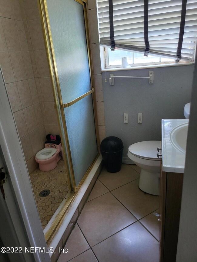 2529 Sam Rd, Jacksonville, FL 32216 - photo 7