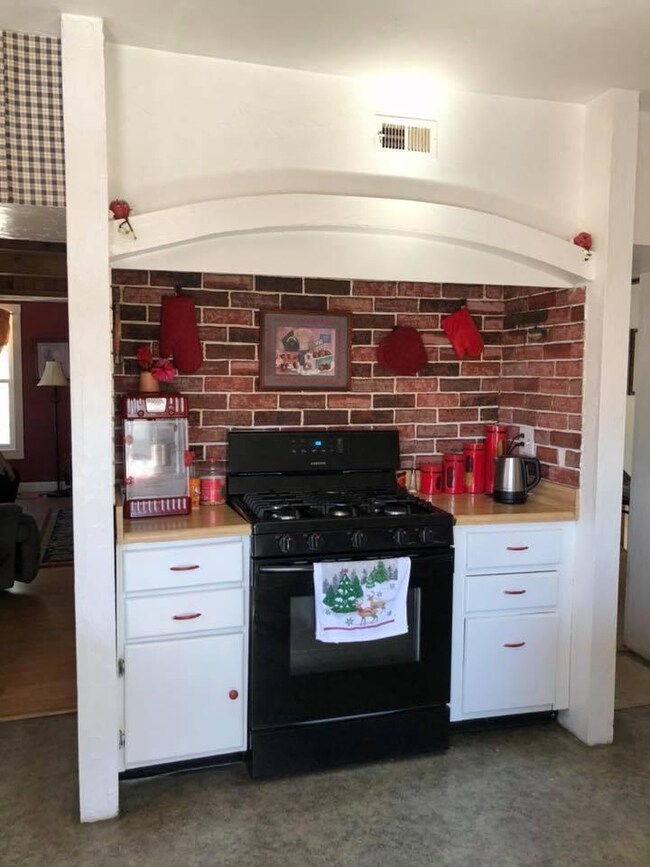 Kitchen Stove