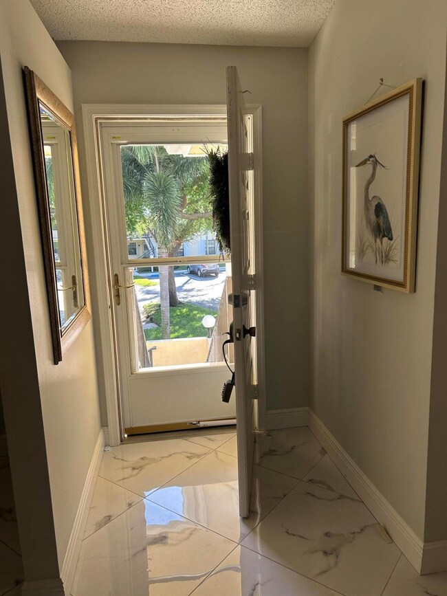 1072 Keystone Dr unit E, Jupiter, FL 33458 - photo 2