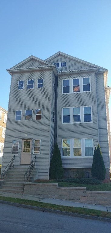 20 Wabash Ave, Worcester, MA 01604 - photo 2