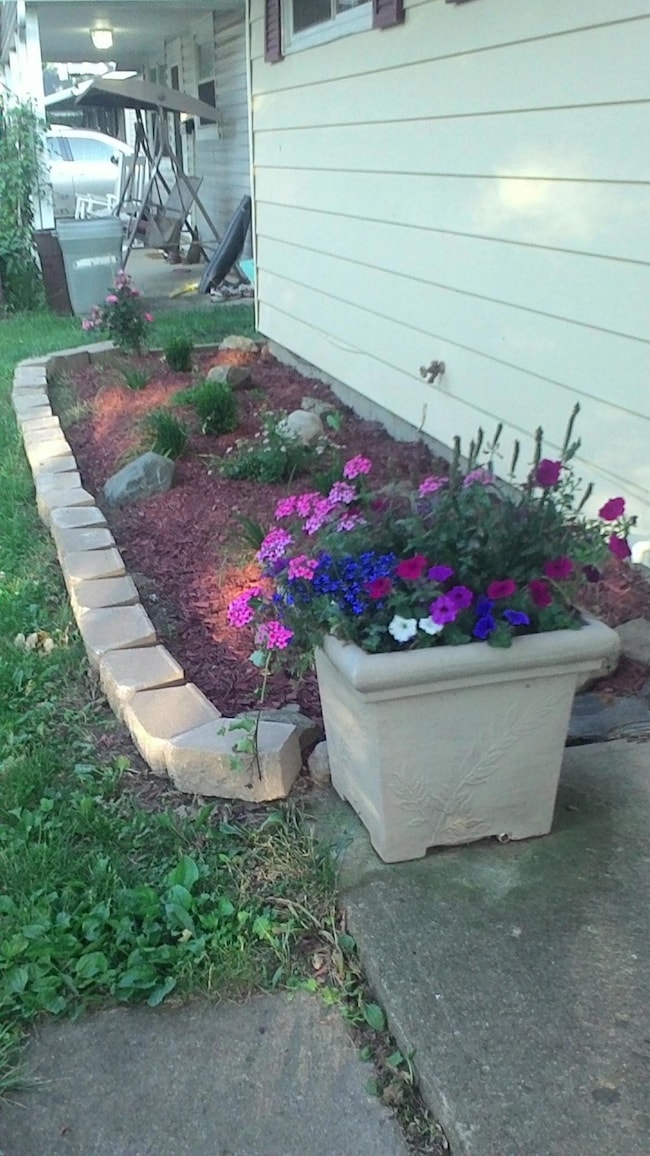 4185 Chandler Dr, Columbus, OH 43213 - photo 4