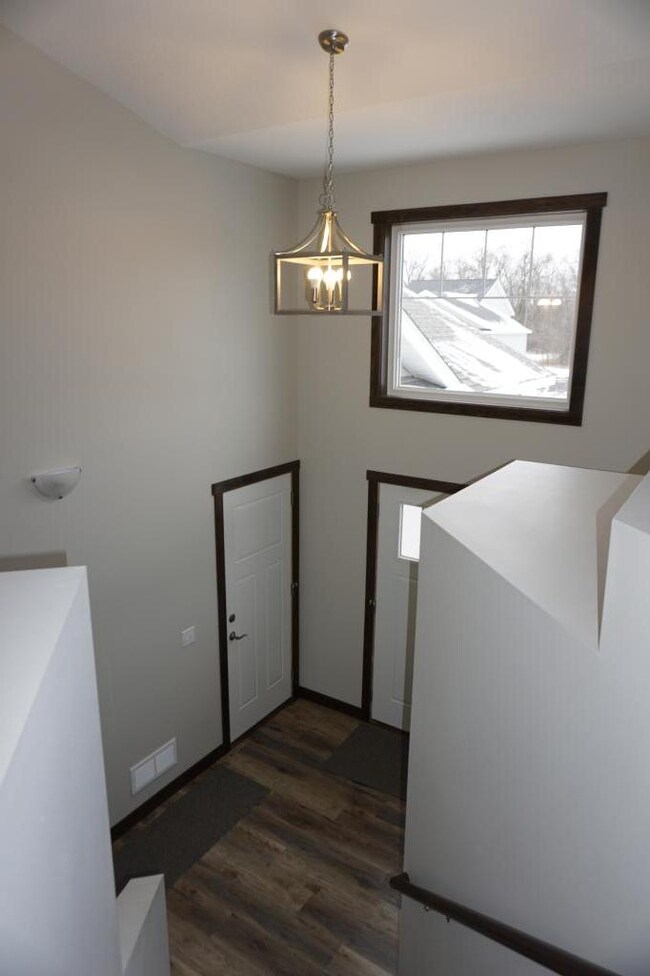 Spacious Foyer