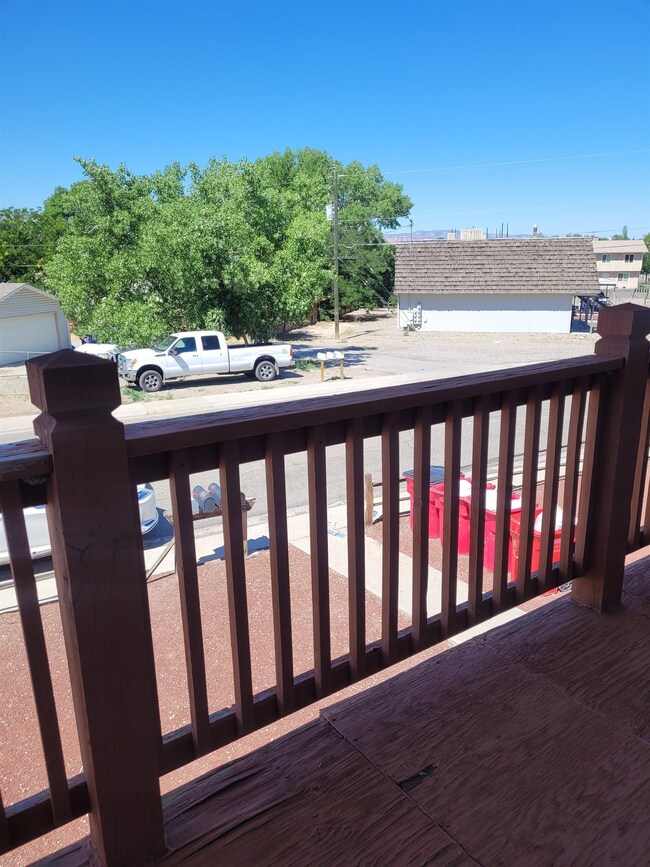 566 1/2 Garfield Dr unit D, Grand Junction, CO 81504 - photo 2