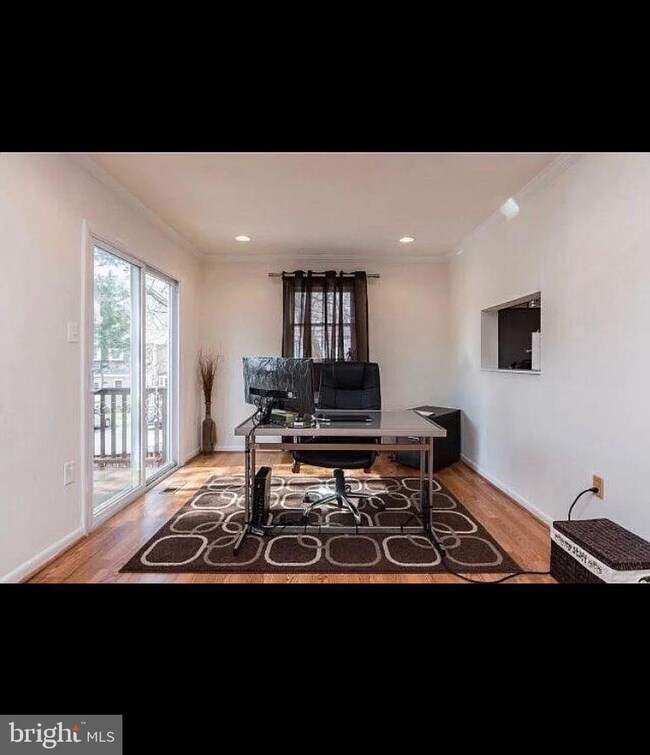 3043 Southern Elm Ct, Fairfax, VA 22031 - photo 4