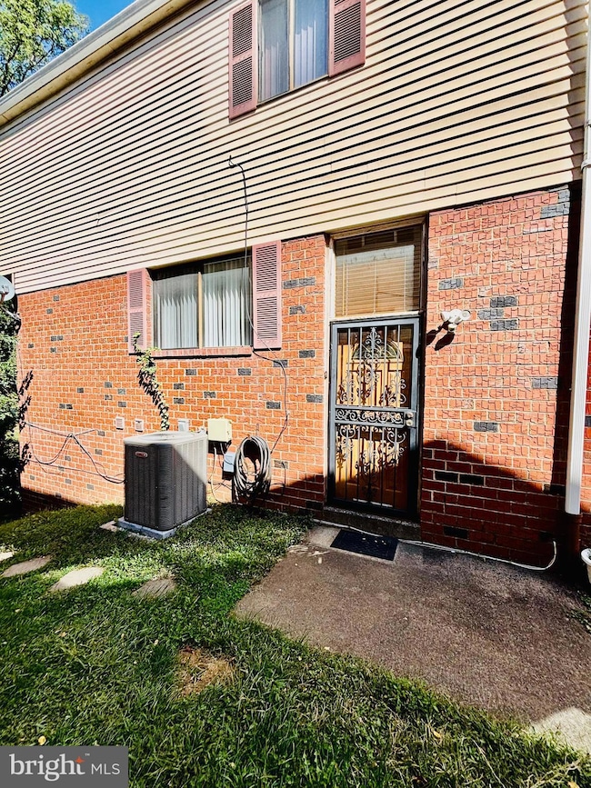 9336 Neil Rd unit B, Philadelphia, PA 19115 - photo 3