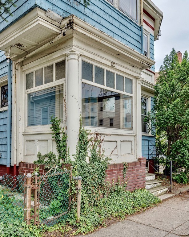 160 River St, Cambridge, MA 02139 - photo 3